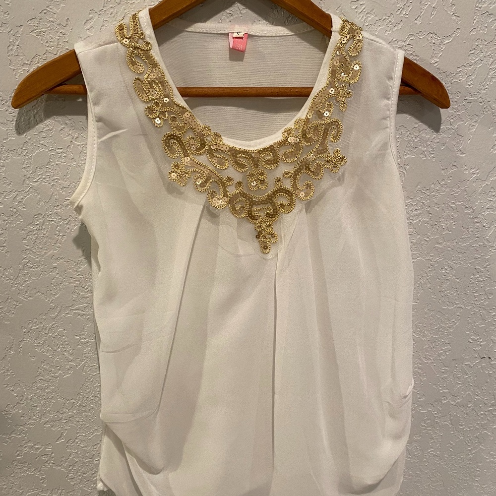 White tank top